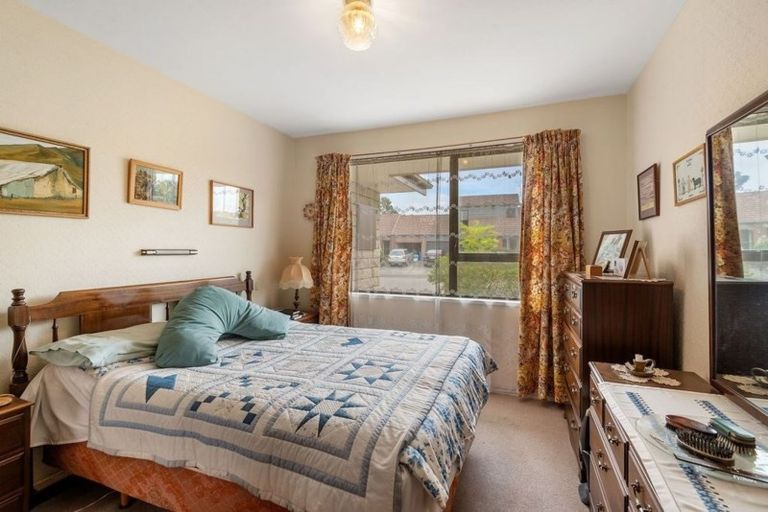 Photo of property in 1 Kowai Place, Amberley, 7410