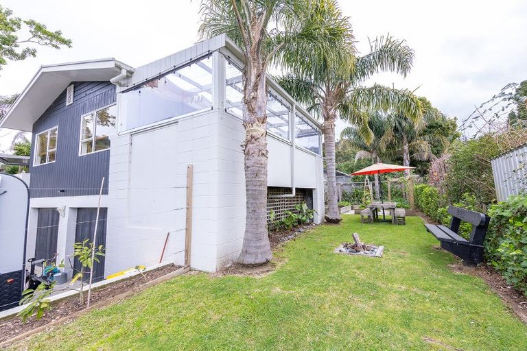 Photo of property in 15a Diamond Drive, Tairua, 3508