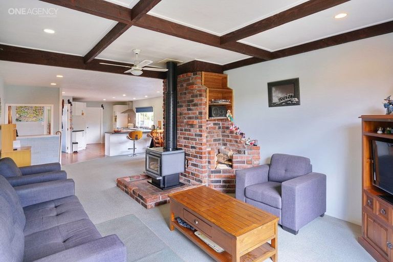 Photo of property in 12 Railway Street, Sefton, 7477