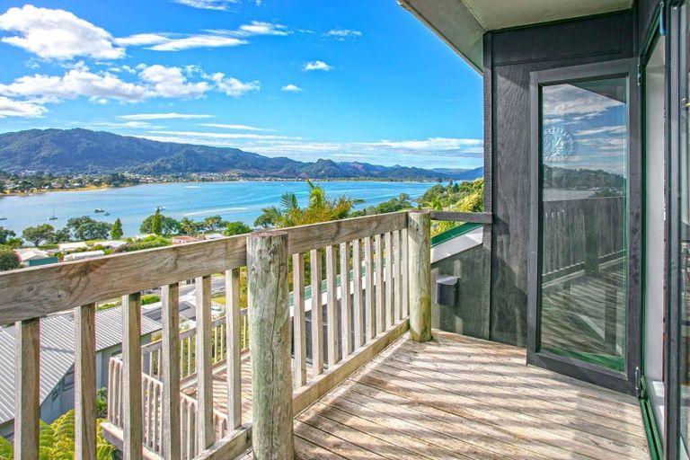 Photo of property in 23 Pine Grove, Tairua, 3508