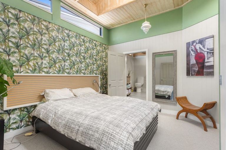 Photo of property in 28 Huron Street, East Gore, Gore, 9710