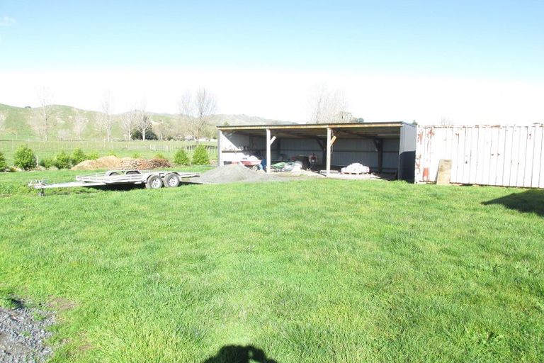 Photo of property in 929 Tiniroto Road, Ruakituri, 4195