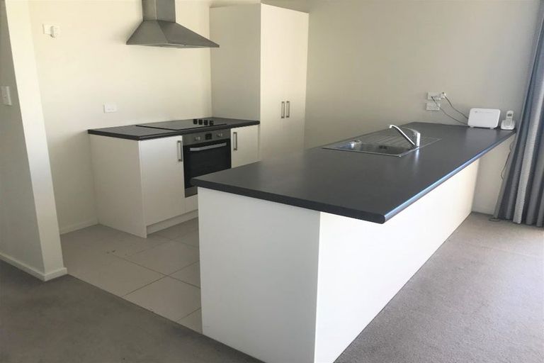 Photo of property in 77 Karamea Street, Whalers Gate, New Plymouth, 4310