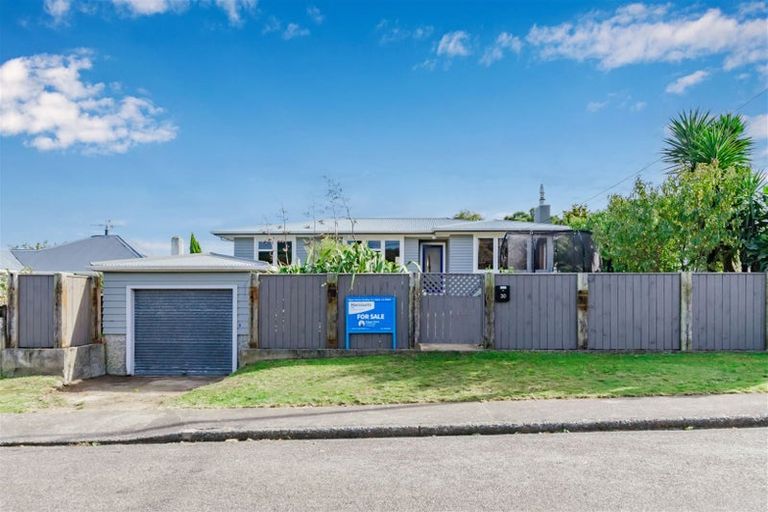 Photo of property in 30 Parakai Street, Paraparaumu, 5032