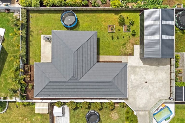 Photo of property in 27 Smith Street, Lepperton, New Plymouth, 4373