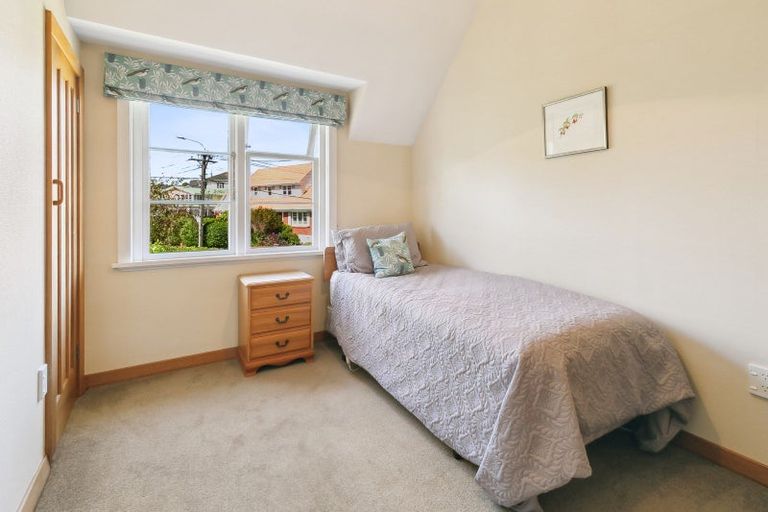 Photo of property in 4 Nicholson Road, Khandallah, Wellington, 6035