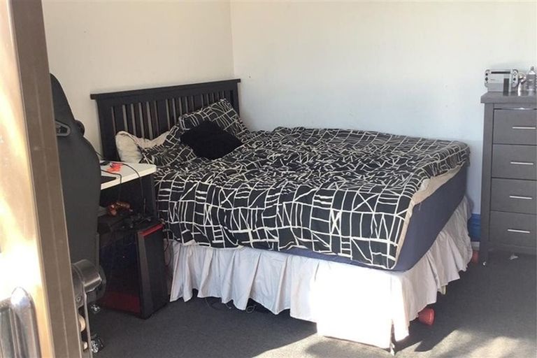 Photo of property in 70 Oxford Street, Hampstead, Ashburton, 7700