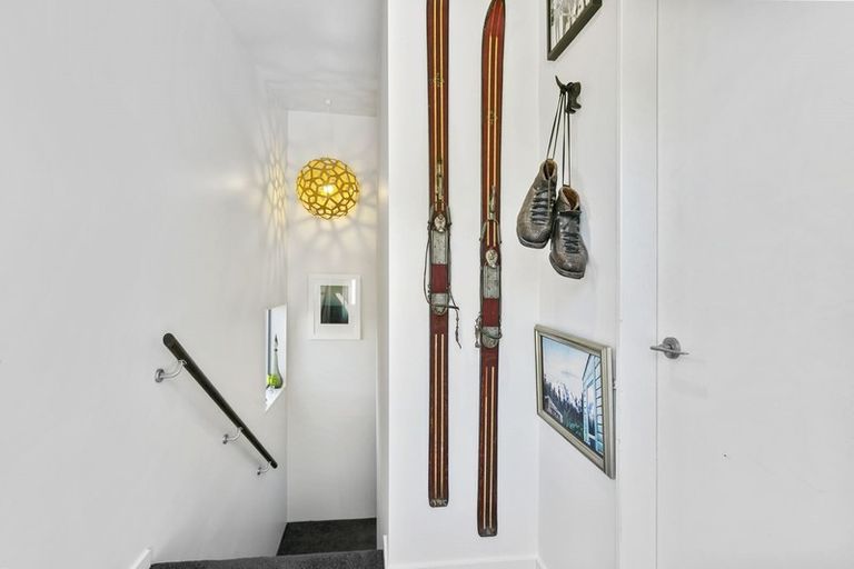 Photo of property in 161a Totara Road, Miramar, Wellington, 6022