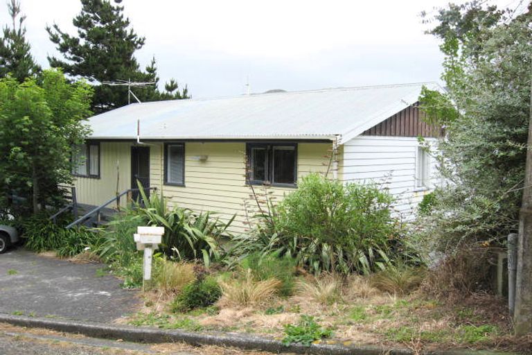 Photo of property in 6 Winnipeg Way, Kingston, Wellington, 6021