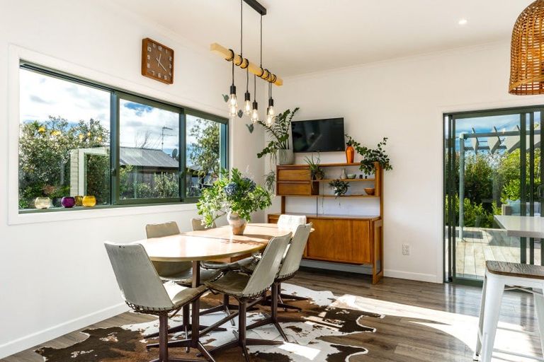 Photo of property in 12 Lakings Road, Springlands, Blenheim, 7201