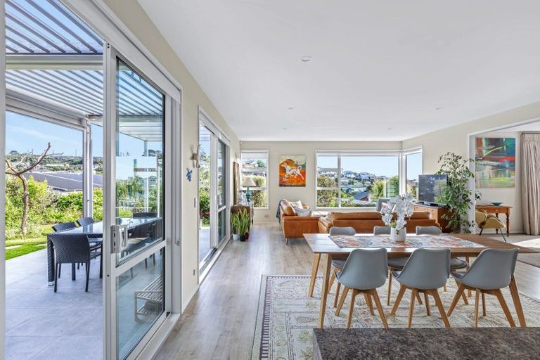 Photo of property in 4 Manhattan Rise, Orewa, 0931