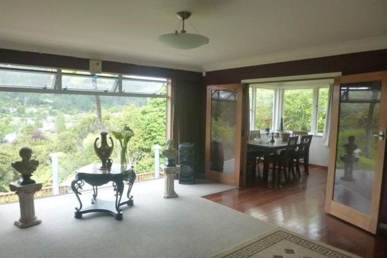 Photo of property in 57 Wyndham Road, Pinehaven, Upper Hutt, 5019