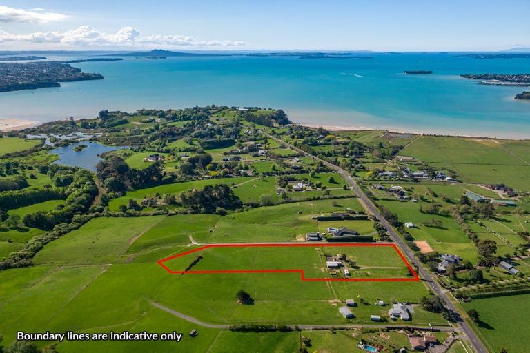 Photo of property in 250 Clifton Road, Whitford, 2571