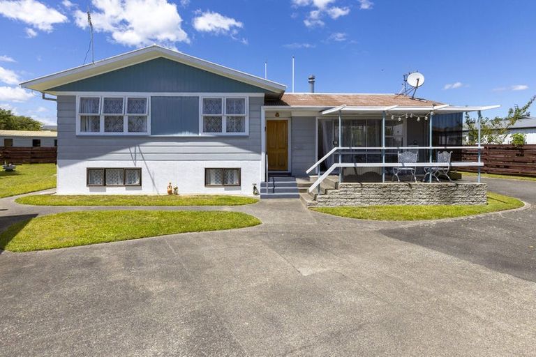 Photo of property in 103 Richmond Avenue, Richmond Heights, Taupo, 3330