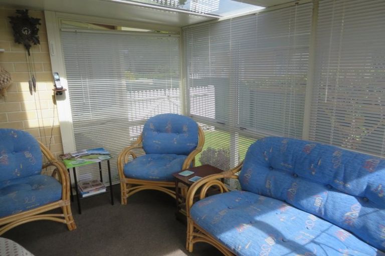 Photo of property in 24 Devon Street, Levin, 5510