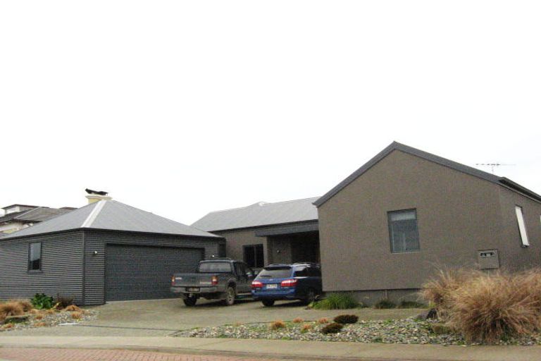 Photo of property in 53 Rosewood Drive, Rosedale, Invercargill, 9810