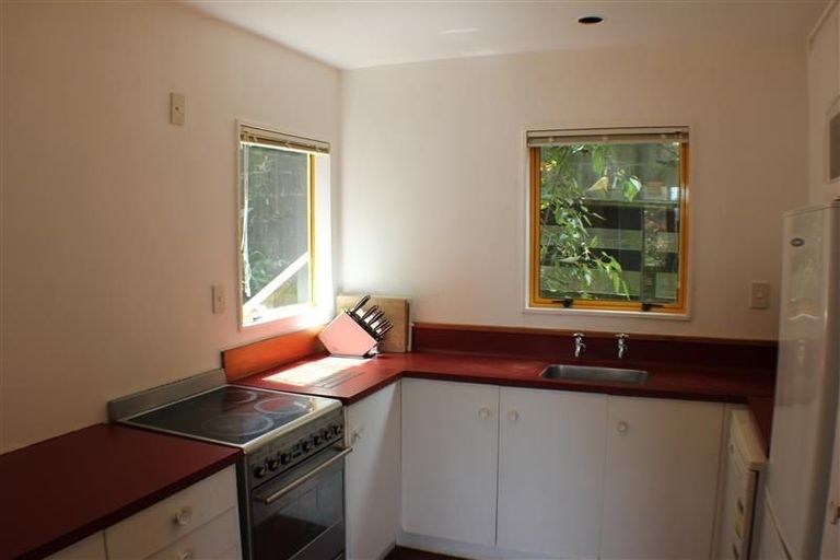 Photo of property in 22 Stafford Street, Mount Victoria, Wellington, 6011