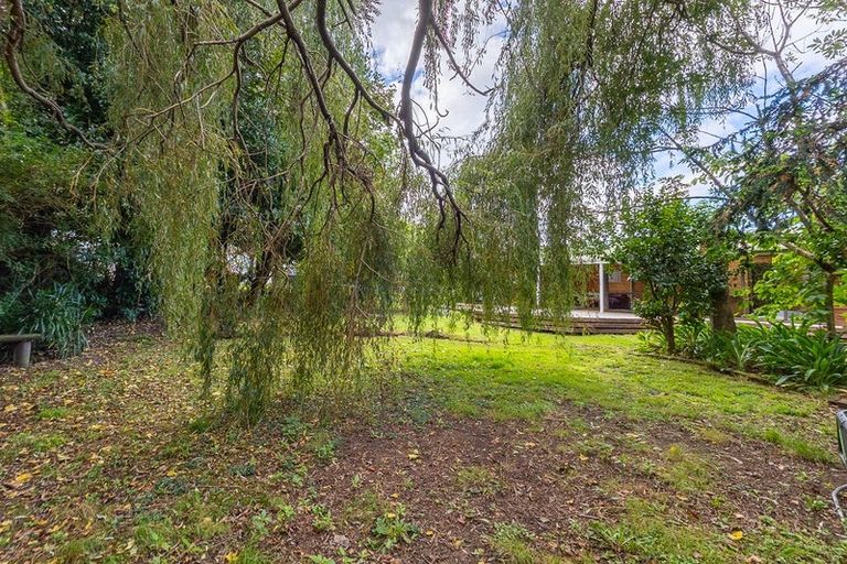 Photo of property in 16 Lupin Road, Otaki, 5512