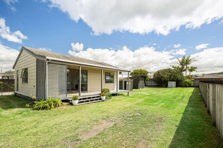 Photo of property in 240 Cook Drive, Whitianga, 3510