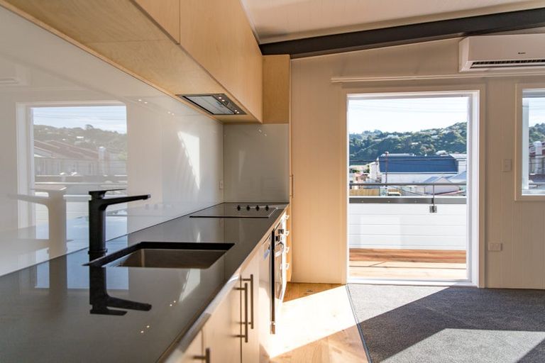 Photo of property in 2/44b Nelson Street, Petone, Lower Hutt, 5012