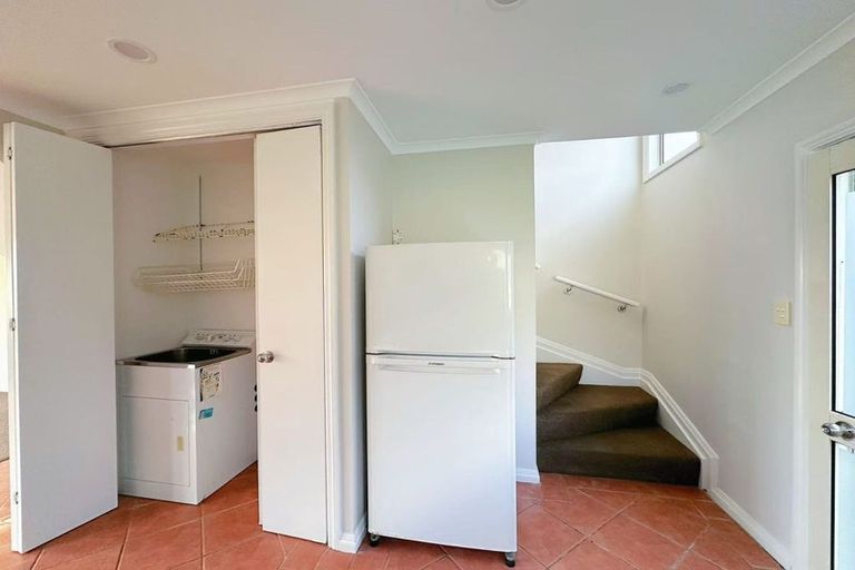 Photo of property in 32 Regent Street, Devonport, Auckland, 0624