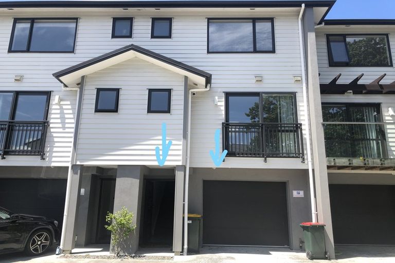 Photo of property in 22 Peony Mews, Oteha, Auckland, 0632
