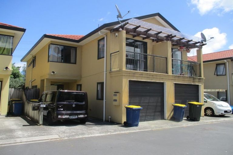 Photo of property in 21/8 Margan Avenue, New Lynn, Auckland, 0600