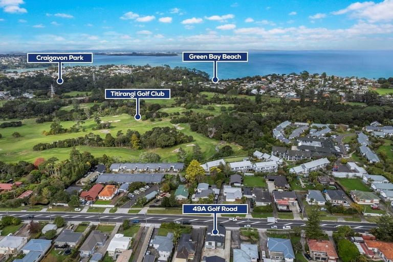 Photo of property in 49a Golf Road, New Lynn, Auckland, 0600