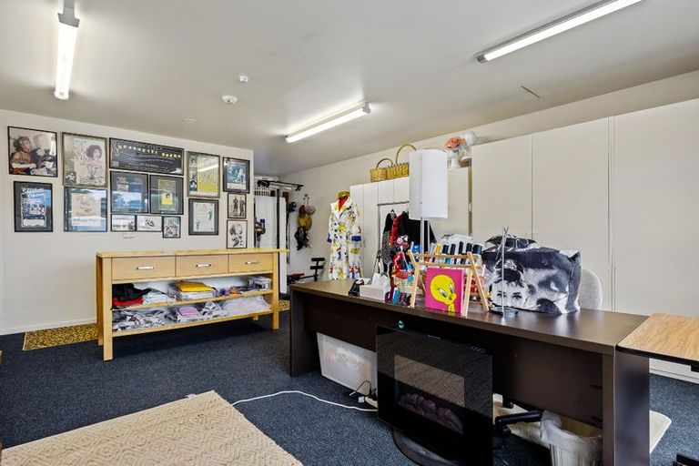 Photo of property in 21 Mona Square, Ashburton, 7700