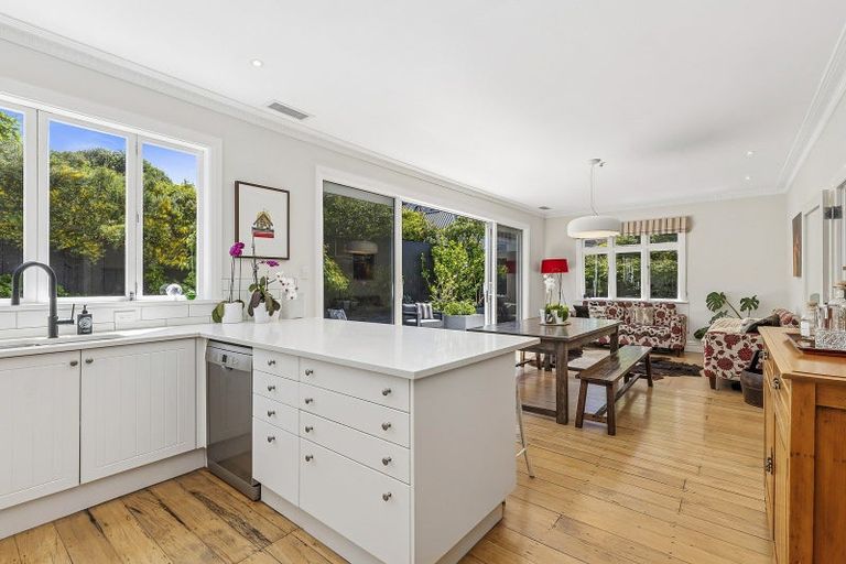 Photo of property in 8 Plymouth Street, Karori, Wellington, 6012