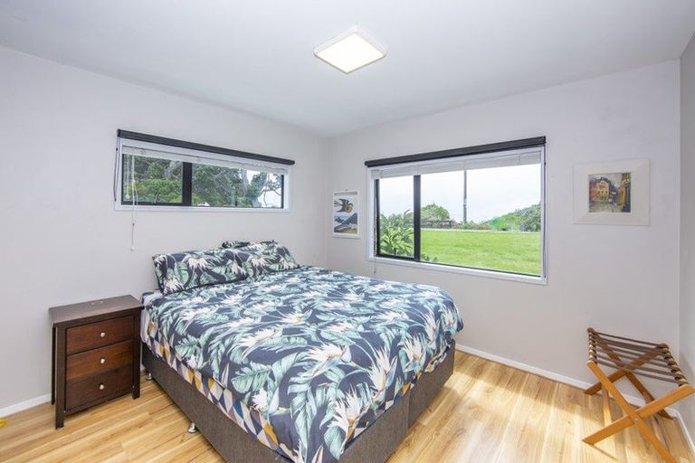 Photo of property in 1116 Cove Road, Langs Beach, Waipu, 0582