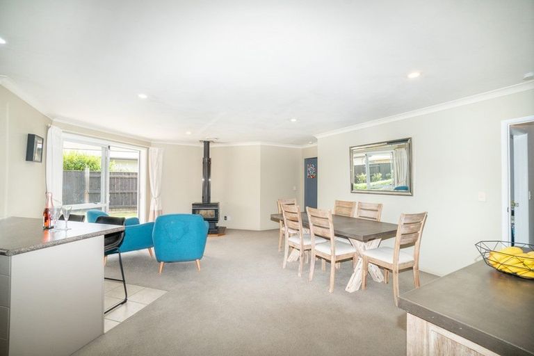 Photo of property in 34 Branigan Parade, Kelvin Grove, Palmerston North, 4414