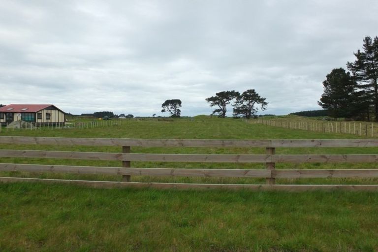 Photo of property in 41 Totara Park Road, Foxton, 4891