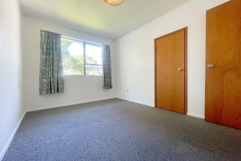 Photo of property in 2/2 Spinella Drive, Bayview, Auckland, 0629