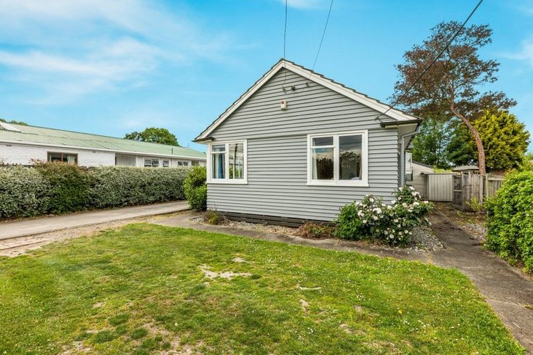 Photo of property in 97 Hansons Lane, Upper Riccarton, Christchurch, 8041