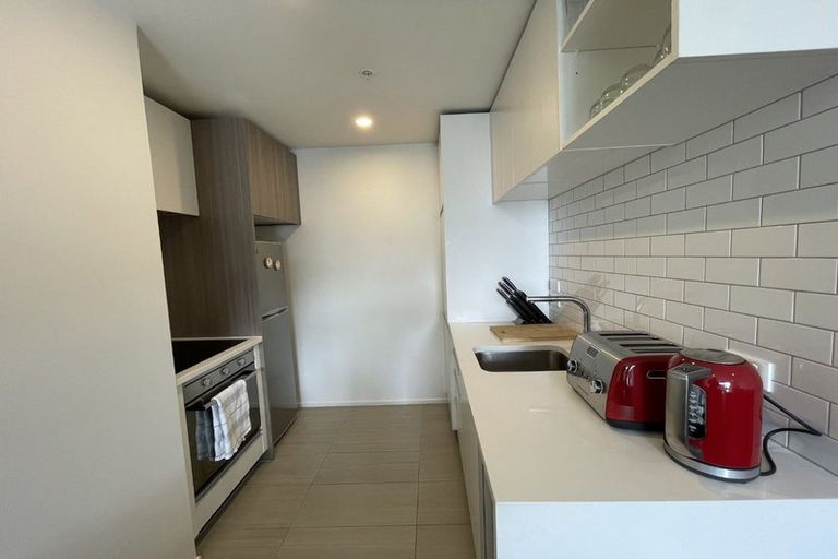 Photo of property in 801/18 Saint Martins Lane, Grafton, Auckland, 1010