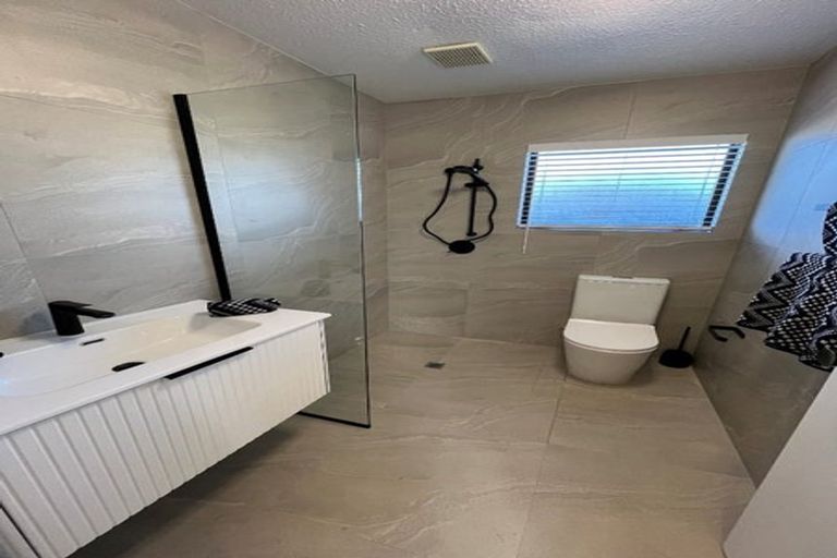 Photo of property in 2/85 Mandeville Street, Riccarton, Christchurch, 8011