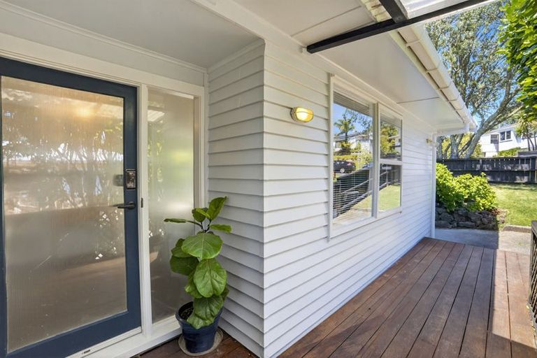 Photo of property in 85 Kia Ora Road, Beach Haven, Auckland, 0626