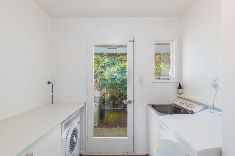 Photo of property in 103b Waimairi Road, Ilam, Christchurch, 8041