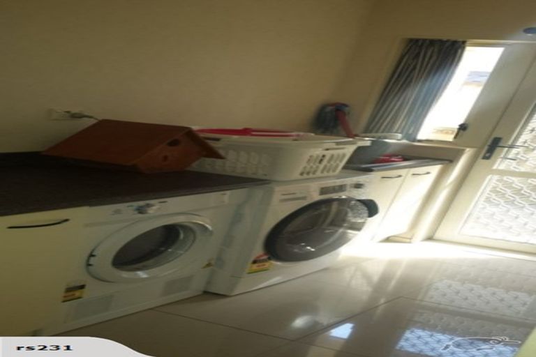 Photo of property in 59 Millhouse Drive, Northpark, Auckland, 2013