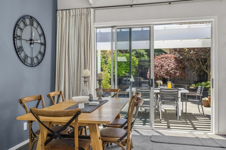 Photo of property in 9 Coprosma Crescent, Waipahihi, Taupo, 3330