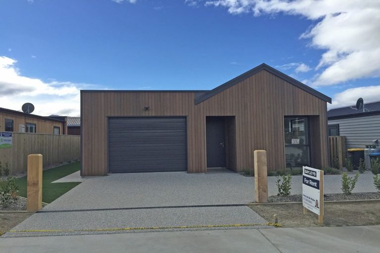 Photo of property in 46 Obelisk Street, Wanaka, 9305
