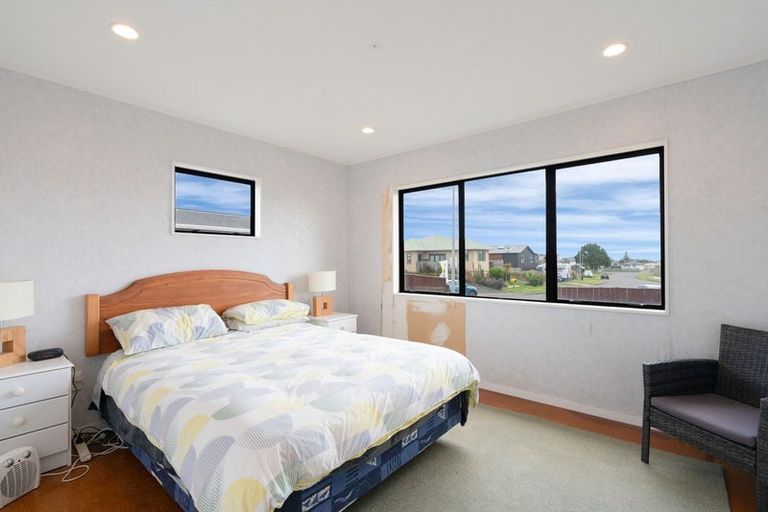 Photo of property in 14 Matakane Street, Waitarere Beach, Levin, 5510