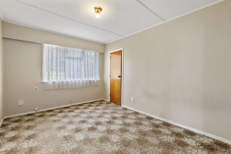 Photo of property in 1182 Taita Drive, Taita, Lower Hutt, 5011