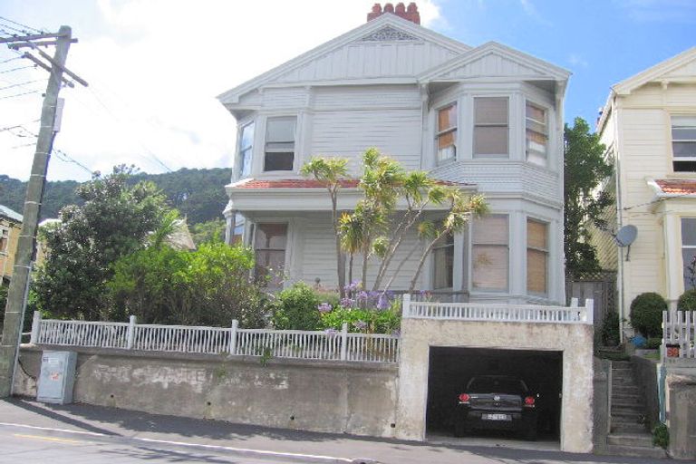 Photo of property in 67 Austin Street, Mount Victoria, Wellington, 6011