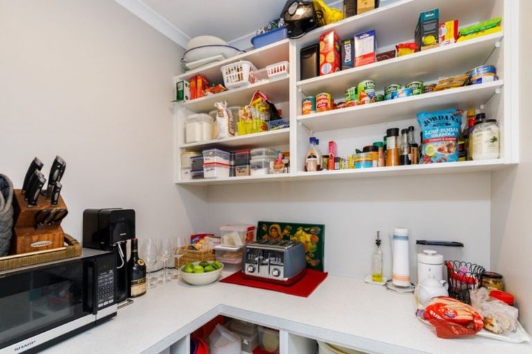 Photo of property in 34 Cargill Avenue, Feilding, 4702