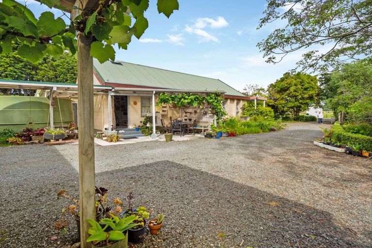 Photo of property in 25 Tokiri Road, Titoki, Whangarei, 0172