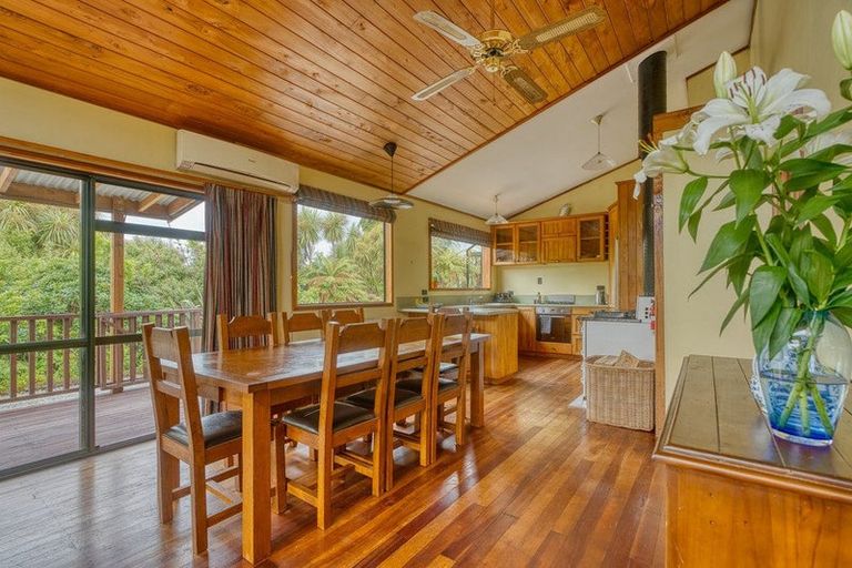 Photo of property in 226 Woodstock-rimu Road, Ruatapu, Hokitika, 7883