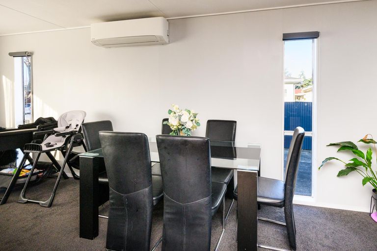 Photo of property in 44 Kaimanawa Street, Kelvin Grove, Palmerston North, 4414
