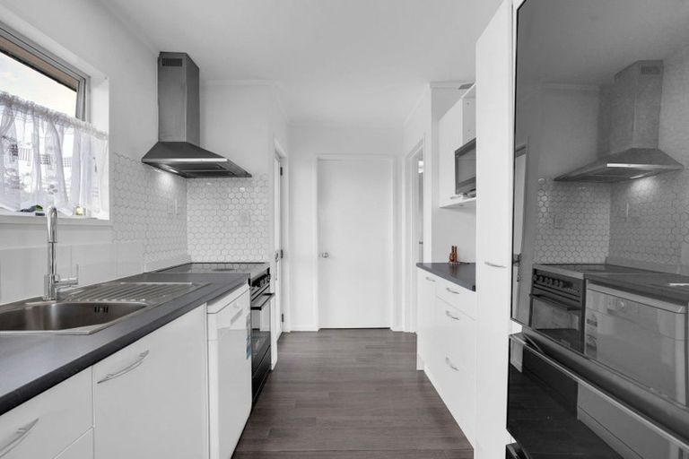 Photo of property in 33 Hyde Avenue, Nawton, Hamilton, 3200